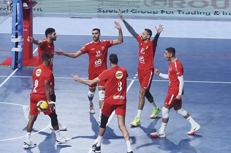 طائرة الأهلي